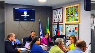 Câmara de Parari realiza sessão com aprovação de projetos e debate sobre saúde da mulher