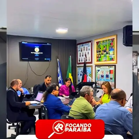 Câmara de Parari realiza sessão com aprovação de projetos e debate sobre saúde da mulher